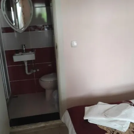 Ada Antik 3* Adalar
