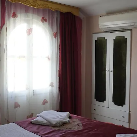 Ada Antik 3* Adalar