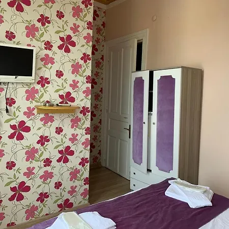 Ada Antik Hotel