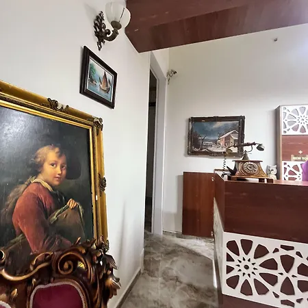 Hotel Ada Antik 3*
