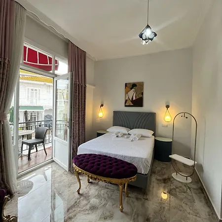 Ada Antik Hotel