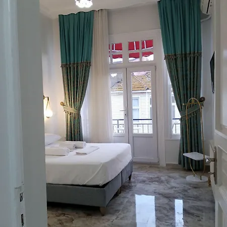 Ada Antik Hotel 3*