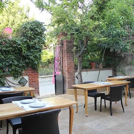 Hotel Ada Antik