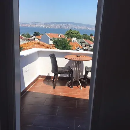 Ada Antik 3* Adalar